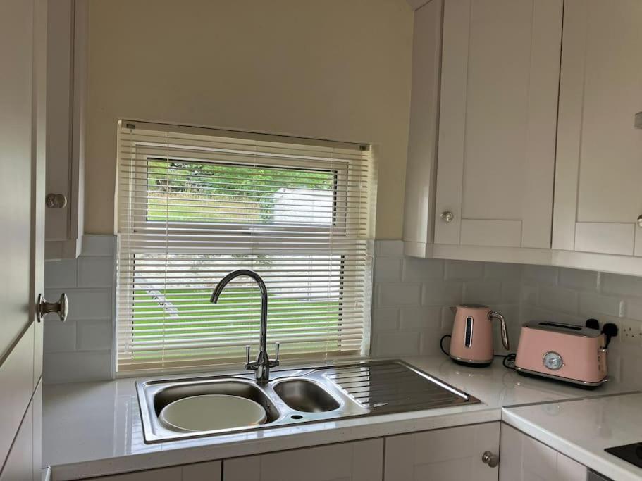 Whitethorn Cottage, Palmfield Ballaghaderreen エクステリア 写真